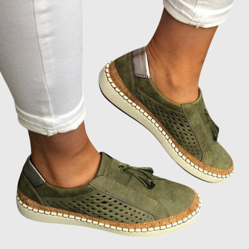 Women's non-slip slip-on comfort walking shoes