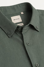 Moss Valley | Men's Shirt in Olive Linen with Breathable Fabric | Lightweight Comfort for Everyday Wear