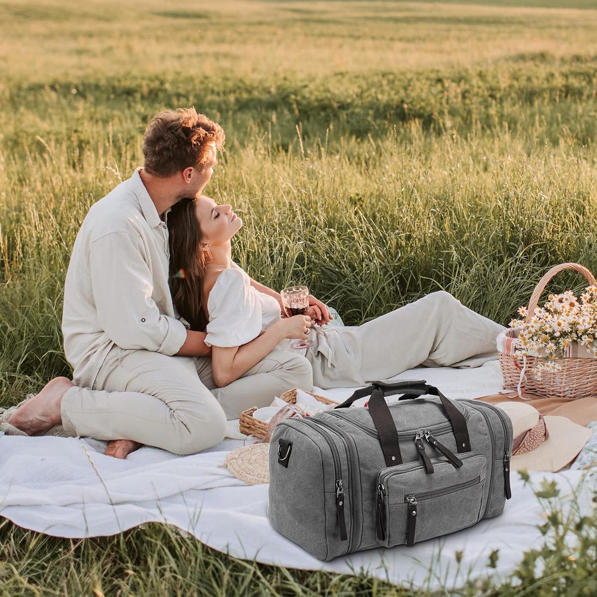 Canvas travel duffle bag, back view